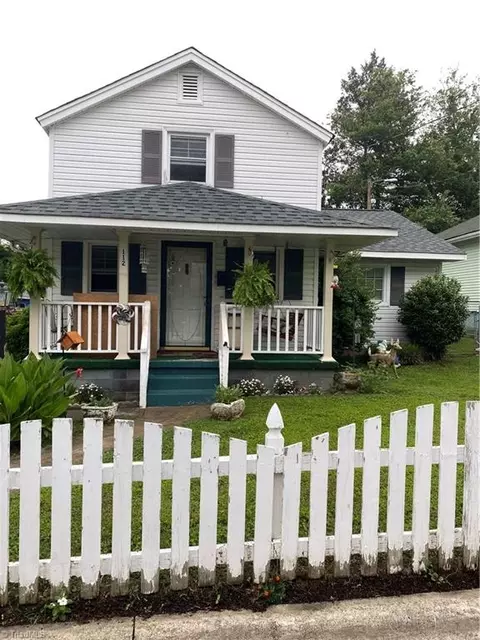 112 Field St, Reidsville, NC 27320