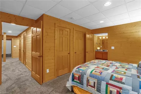 Bedroom - 2235 Buck Mountain Rd, Purlear, NC 28665 photo 13 of 13