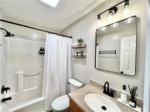 Bath - 147 Dutchman Rd, Harmony, NC 28634 photo 2 of 2