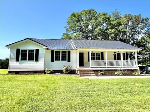 Exterior - 147 Dutchman Rd, Harmony, NC 28634 photo 12 of 12