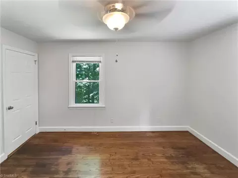 Bedroom - 3230 High Cliffs Rd, Pfafftown, NC 27040 photo 7 of 7