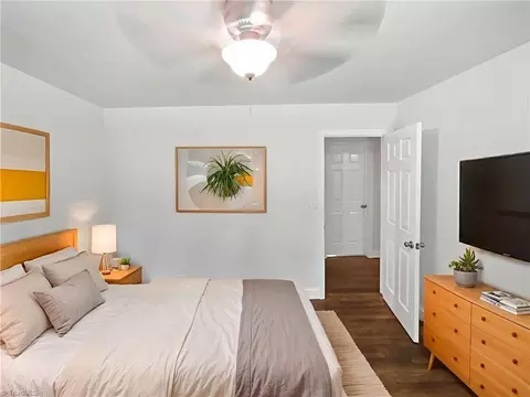 Bedroom - 3230 High Cliffs Rd, Pfafftown, NC 27040 photo 1 of 7