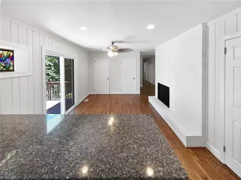 Living - 3230 High Cliffs Rd, Pfafftown, NC 27040 photo 3 of 8