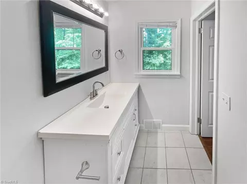 Bath - 3230 High Cliffs Rd, Pfafftown, NC 27040 photo 3 of 4
