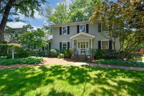 910 Greenwood Dr, Greensboro, NC 27410