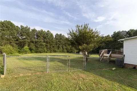 231 Christopher Rd, Stokesdale, NC 27357 photo 7