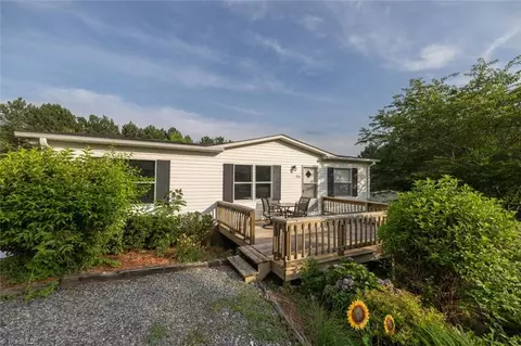 231 Christopher Rd, Stokesdale, NC 27357 photo 4