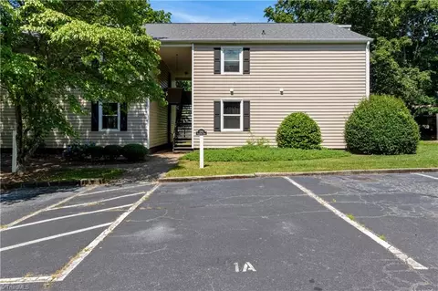 2301 Flagstone Ct #A, Winston Salem, NC 27103