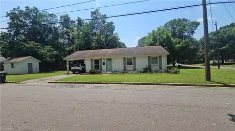 1896 Deborah Ln, Winston Salem, NC 27103