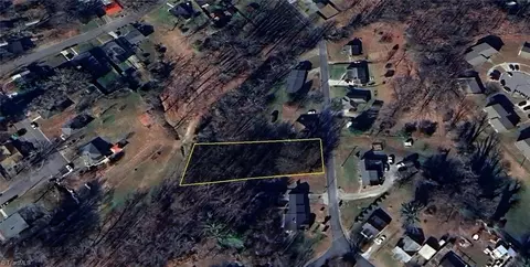 0 Woodruff St, Mount Airy, NC 27030