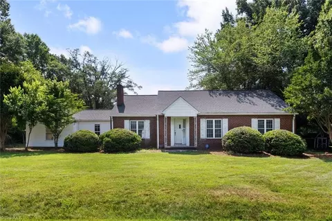 1425 Union Cross Rd, Kernersville, NC 27284
