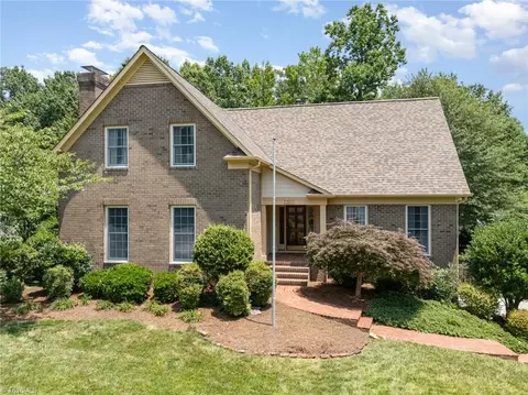 3200 Greenhollow Dr, Greensboro, NC 27410
