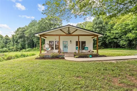 7517 Nc Highway 62, Trinity, NC 27370