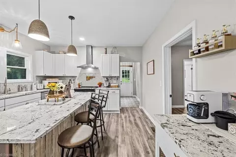 Kitchen - 7517 Nc Highway 62, Trinity, NC 27370 photo 3 of 5