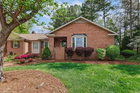 206 Swaim Ct, Salisbury, NC 28147