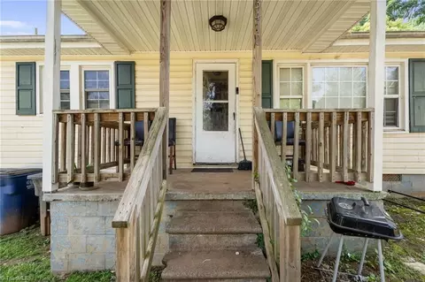 3410 Lambeth St, Winston Salem, NC 27107