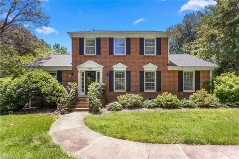 3335 Kettering Pl, Greensboro, NC 27410
