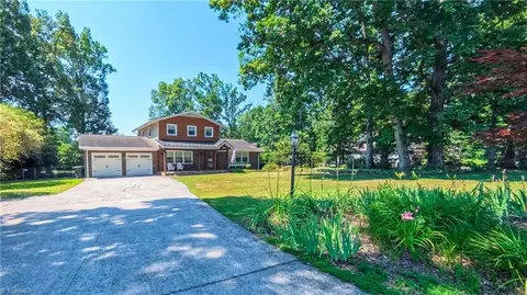 220 Stadium Dr E, Eden, NC 27288 photo 1