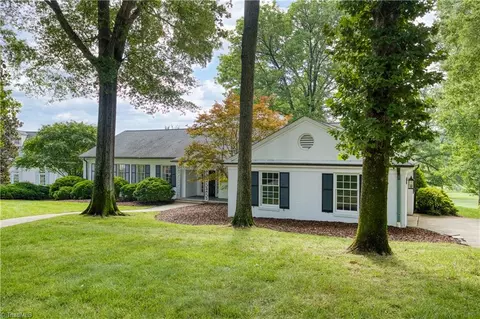 11 Pine Tree Rd, Salisbury, NC 28144