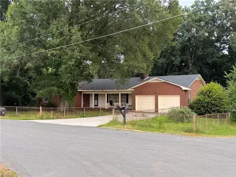 394 Stanleyville Manor Ave, Rural Hall, NC 27045