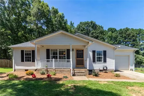 104 Cardinal Dr, Rockwell, NC 28138