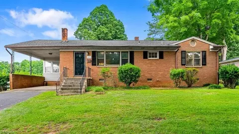 603 Shamrock Rd, Asheboro, NC 27203