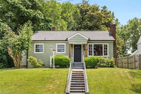 506 26th St W, Winston Salem, NC 27105