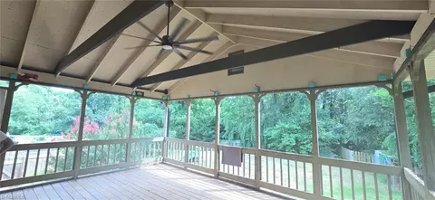 Exterior - 192 Queens Ct, Clemmons, NC 27012 photo 5 of 7