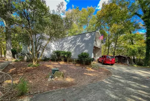 Exterior - 184 Howell Dr, Denton, NC 27239 photo 3 of 10