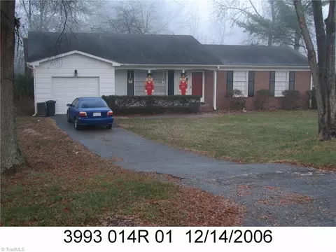 228 Kyle Rd, Winston Salem, NC 27104