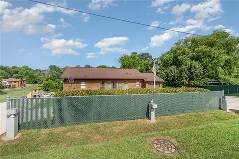 Exterior - 209 Meredith Dr, Trinity, NC 27370 photo 8 of 9
