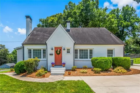 1531 Hawthorne Rd S, Winston Salem, NC 27103