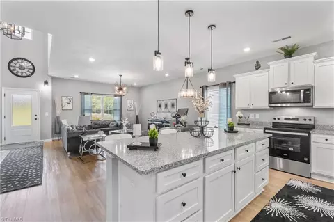 100 Macintosh Dr, King, NC 27021 photo 9
