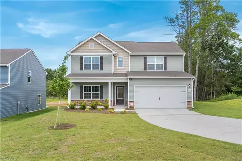 100 Macintosh Dr, King, NC 27021