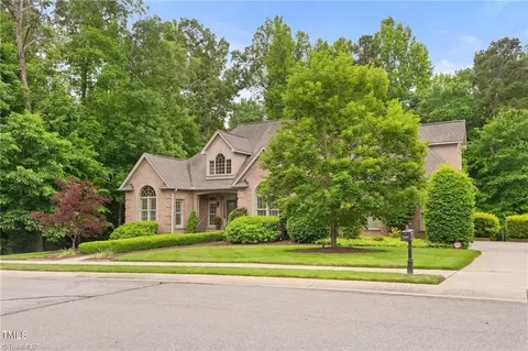 3994 Limerick Dr, Burlington, NC 27215