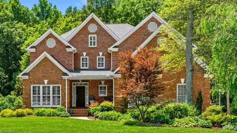 2605 Southwick Dr, Greensboro, NC 27455