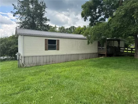 887 Byrd Ridge Rd, North Wilkesboro, NC 28659