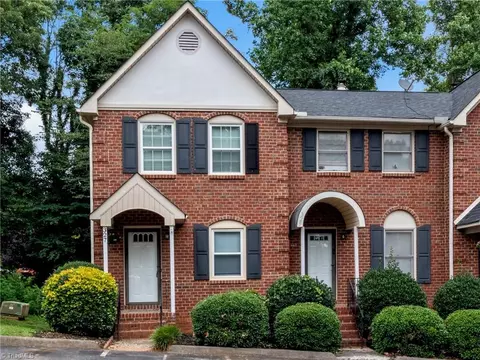 327 Mar Don Hills Ct, Winston Salem, NC 27104