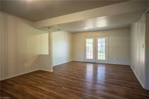 3228 Loftyview Ct W, High Point, NC 27260 photo 7