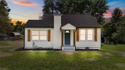 4622 Main St S, Winston Salem, NC 27127