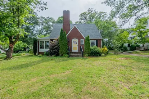 Exterior - 422 Main St, Dobson, NC 27017 photo 3 of 10