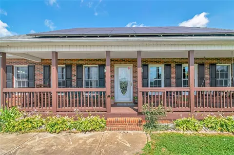 1778 Barker Rd, Roaring River, NC 28669 photo 2