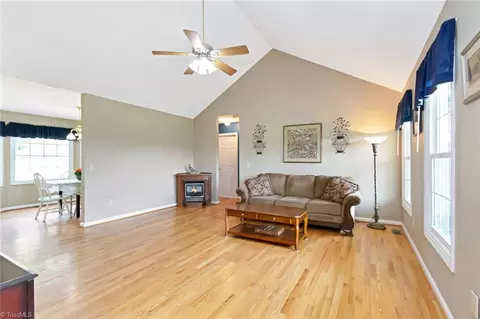 1778 Barker Rd, Roaring River, NC 28669 photo 7
