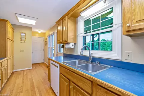 1778 Barker Rd, Roaring River, NC 28669 photo 12