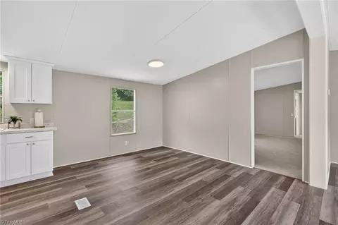 145 Oak Grove Dr, Denton, NC 27239 photo 14