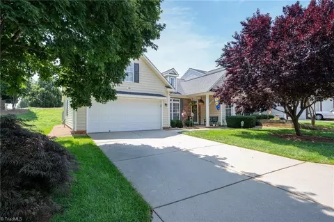 46 Wheelwright Ct, Greensboro, NC 27455
