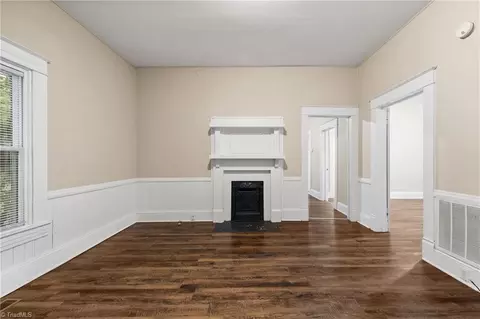 Living - 1116 Adams St, High Point, NC 27262 photo 2 of 10