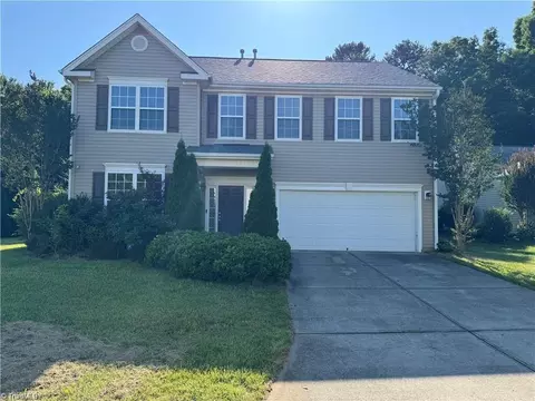 2095 Sage Meadows Dr, Winston Salem, NC 27127
