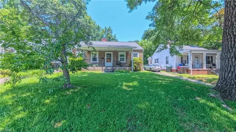 1318 Oak St, Greensboro, NC 27403