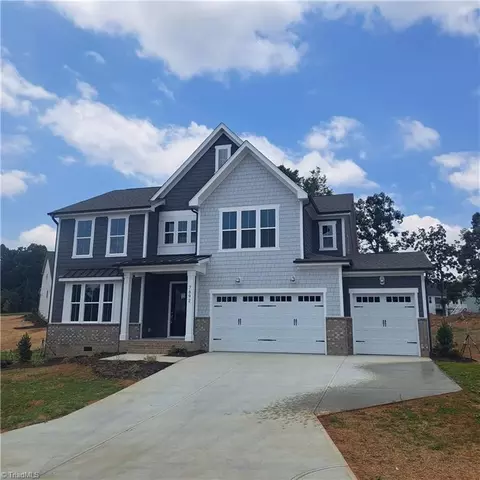 7692 Elizabeth Dr, Oak Ridge, NC 27310